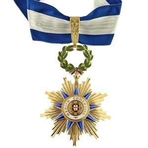 Ordem de Mérito Comercial - Fita de pescoço de Grande Oficial.