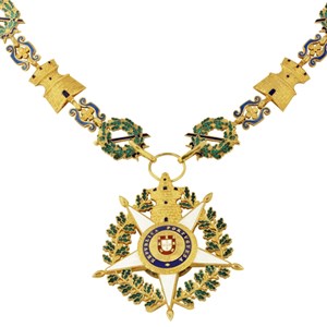 Ordem da Torre e Espada, do Valor, Lealdade e Mérito - Colar de Grande Oficial.