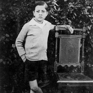 Mário Soares com sete anos de idade, no colégio da Venda do Pinheiro.
