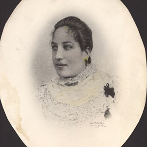Maria do Carmo Ferreira da Silva Carmona, a mulher de Óscar Carmona.