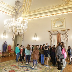 Visita guiada ao Palácio de Belém a grupo de alunos do ensino básico do distrito de Lisboa.