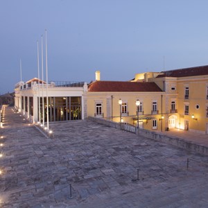 O Palácio da Cidadela visto das escadas da bateria.