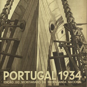 Página inicial do álbum «Portugal 1934», mostrando uma perspetiva de um estaleiro naval.