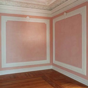 Uma das salas do Laboratório de D. Carlos restaurada na cor original.