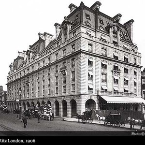 Hotel Ritz, em Londres, onde ficou instalado Bernardino Machado e a comitiva, de 17 a 21 de outubro.
