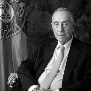 Fotografia do Presidente Marcelo Rebelo de Sousa.
