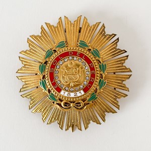 Placa de peito da Ordem do Sol do Peru, grau de Grã-Cruz com brilhantes.
