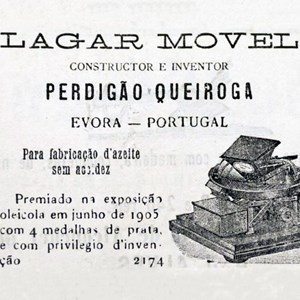 Anúncio do lagar móvel para produção de azeite, de Joaquim Perdigão Queiroga, publicado no jornal «Notícias de Évora».