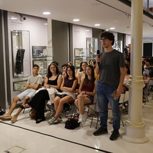 Aspeto da plateia, composta por alunos do ensino secundário, durante a sessão de evocação do 28 de Maio de 1926.